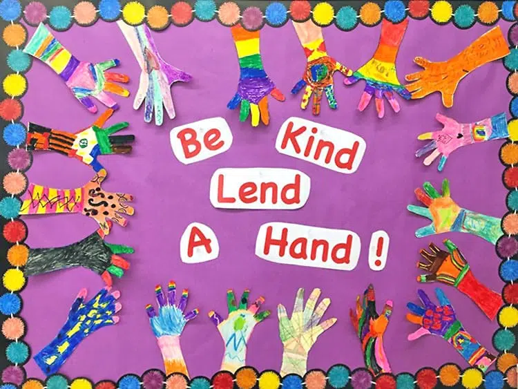 Be Kind Lend A Hand Bulletin Board By Del Mar Pines School